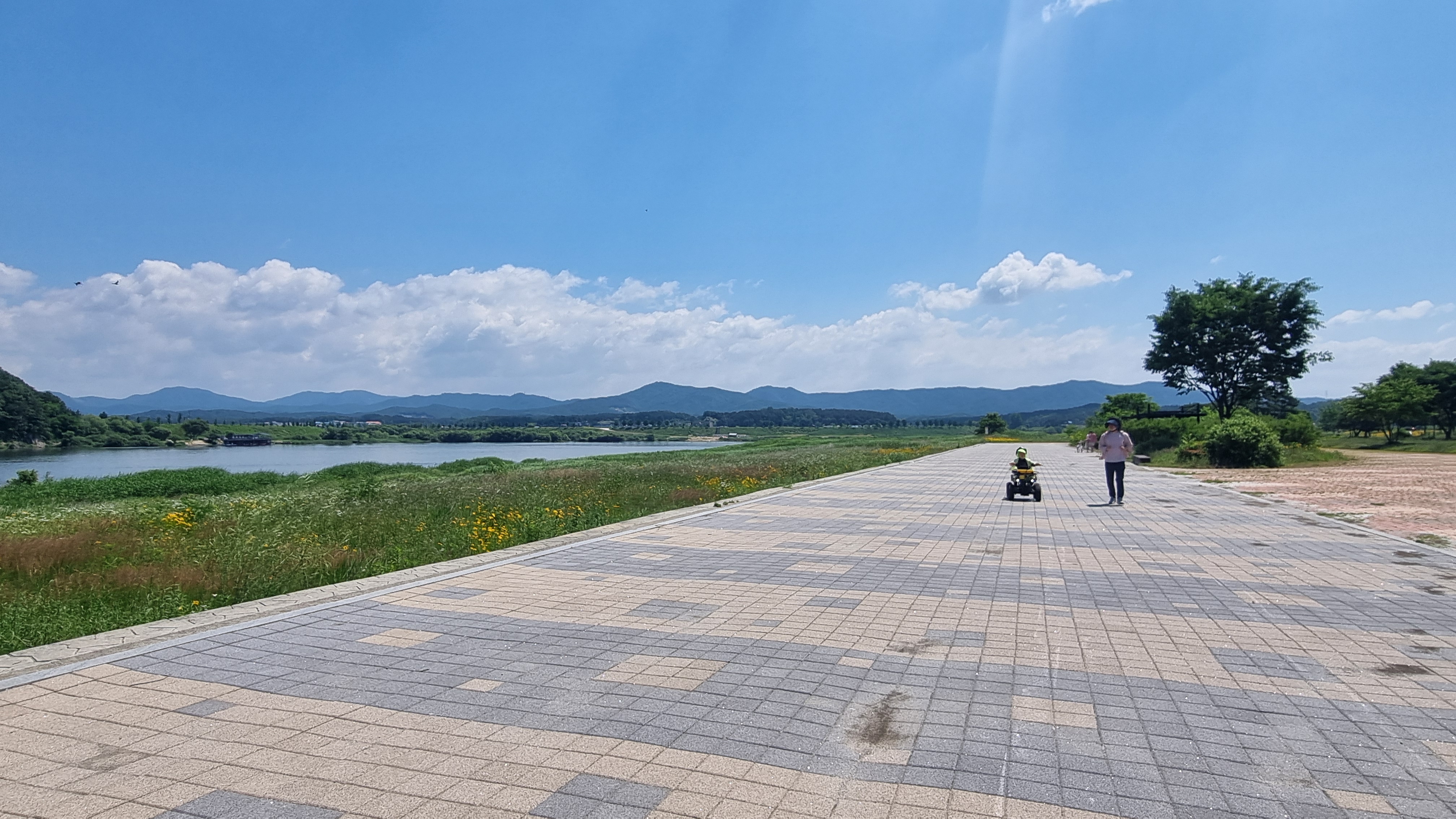 금은모래강변공원