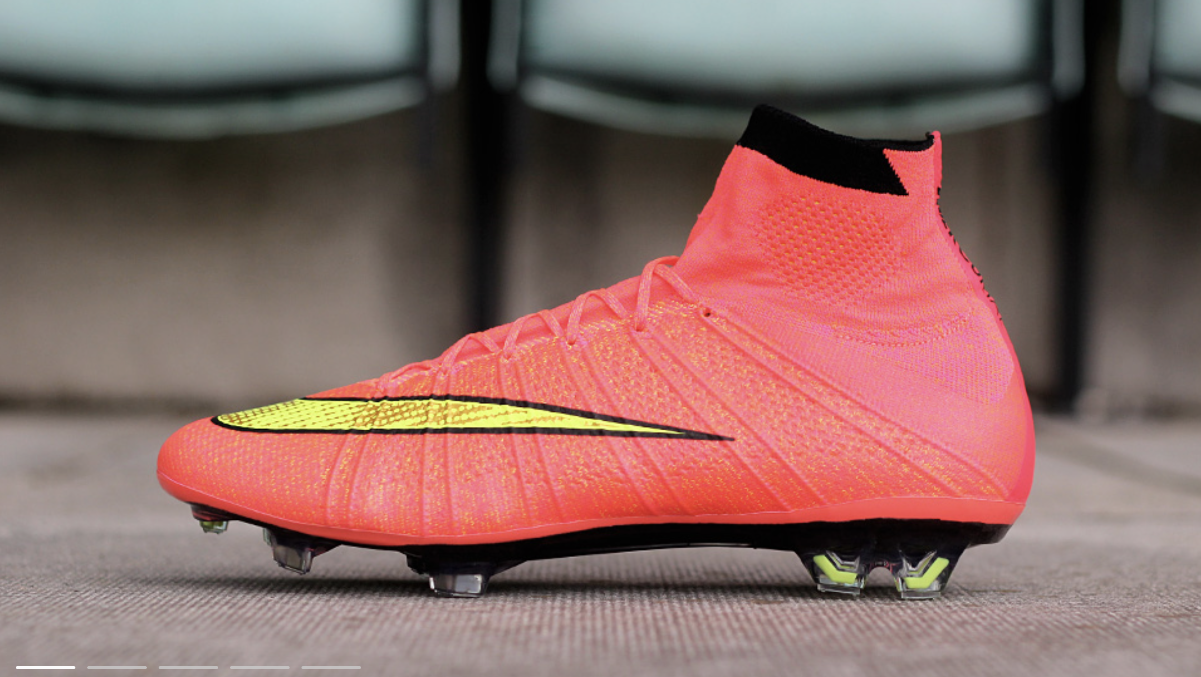 호날두 축구화 머큐리얼 슈퍼플라이 4