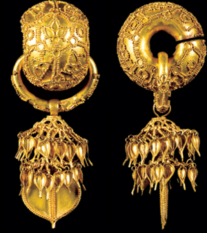 신라 보문동 합장분 금귀걸이