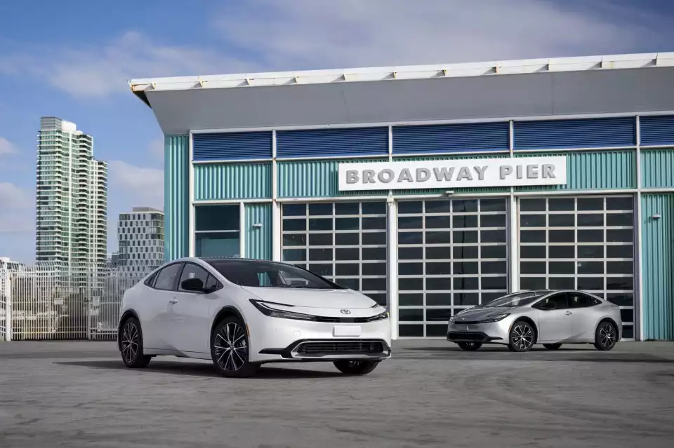 올 연말 출시될 프리우스, 얼마에 출시될까요?