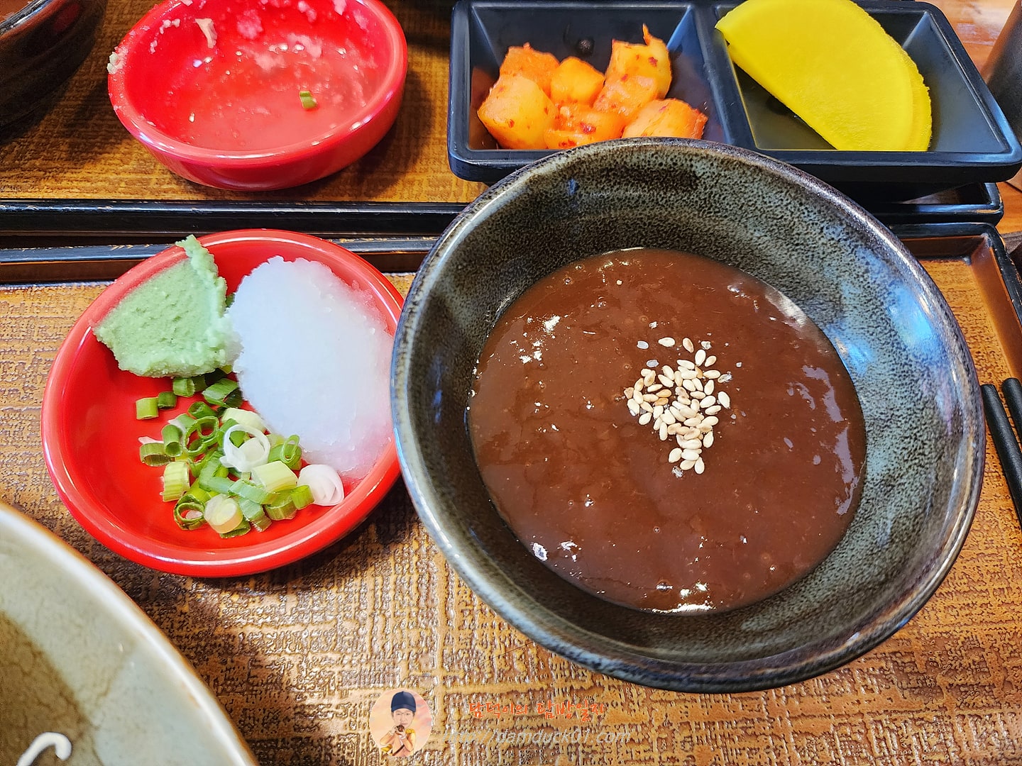와사비, 간 무, 파, 돈가스 소스