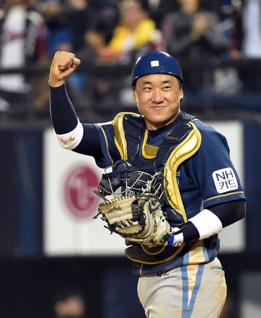 부산고 출신 야구선수 김태군