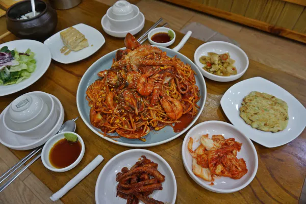 생생정보 대결 맛 대 맛 통문어 얼큰 해물탕 vs 통문어 매콤 해물찜 음식점 위치