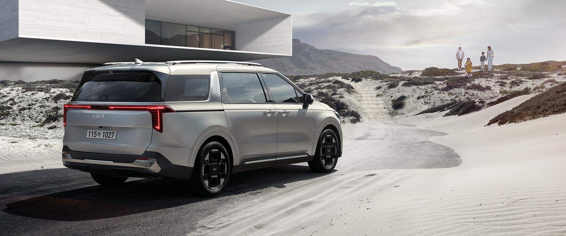 2025 카니발 제원과 가격 - 2024 카니발 비교 분석