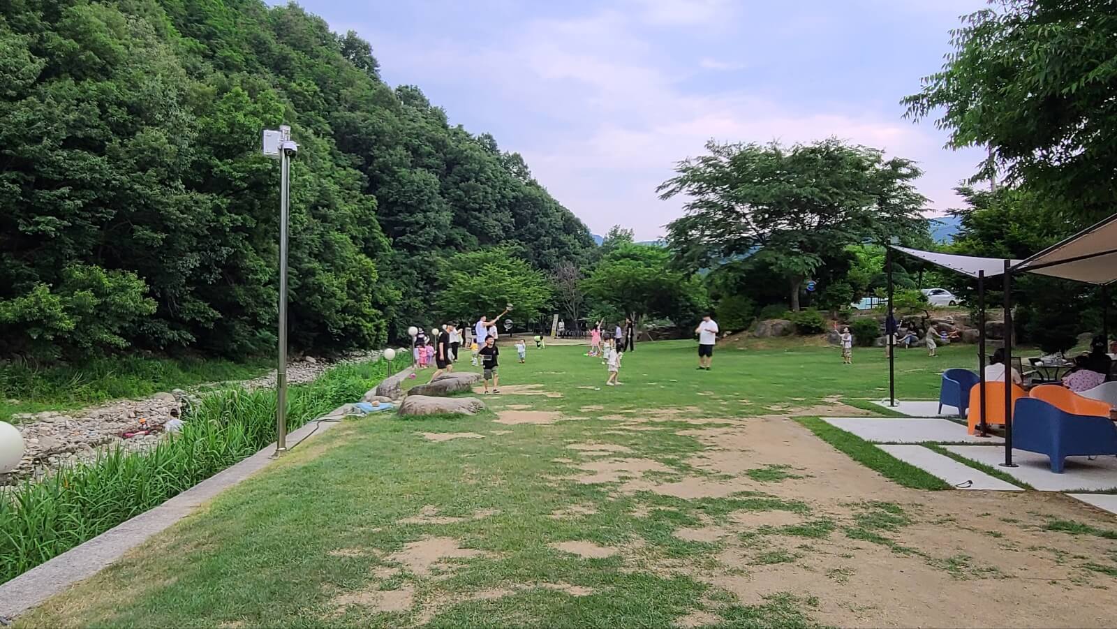 잔디밭