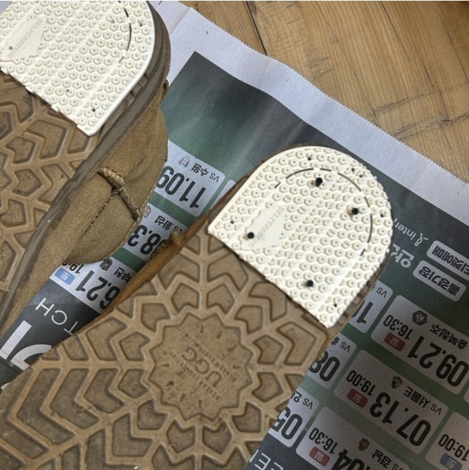 신발 밑창 미끄럼방지 패드 셀프가보시로 어그 부츠 보강 후기