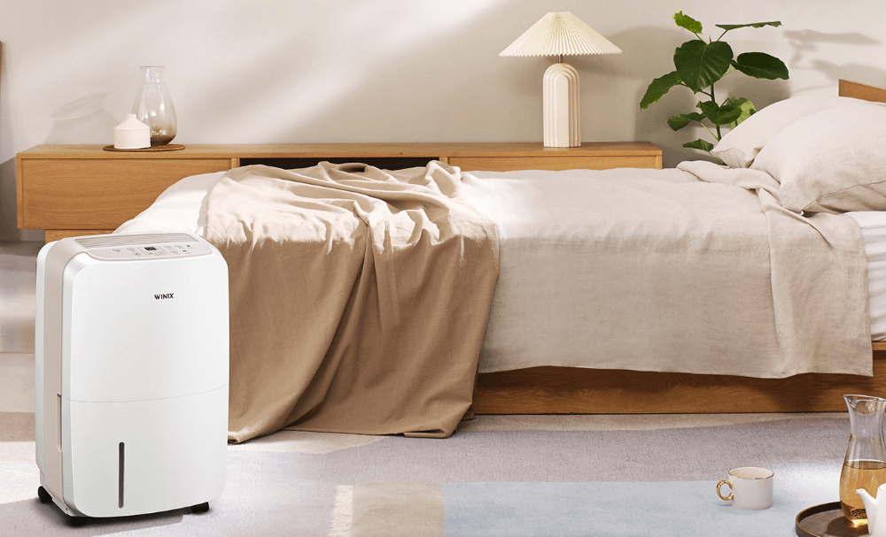 위닉스 제습기 침실 모습