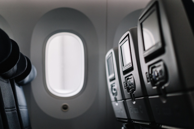 비행기 탈 때 이것만은 꼭! 장거리 비행 생존 꿀팁 모음