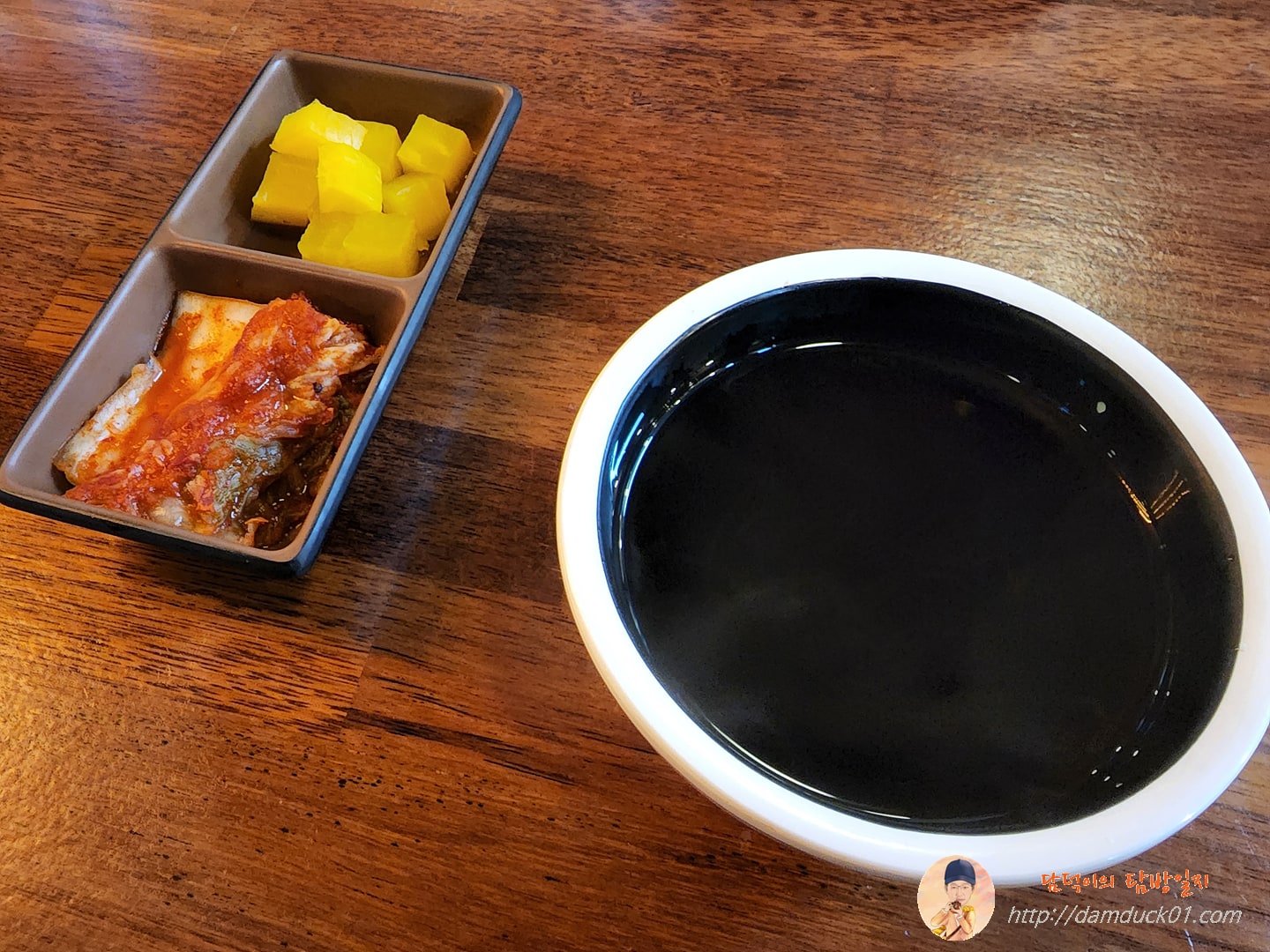 기본 반찬과 장국