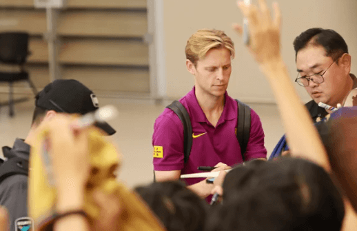 호날두와는 달랐다… 품격 보여준 진짜 슈퍼스타