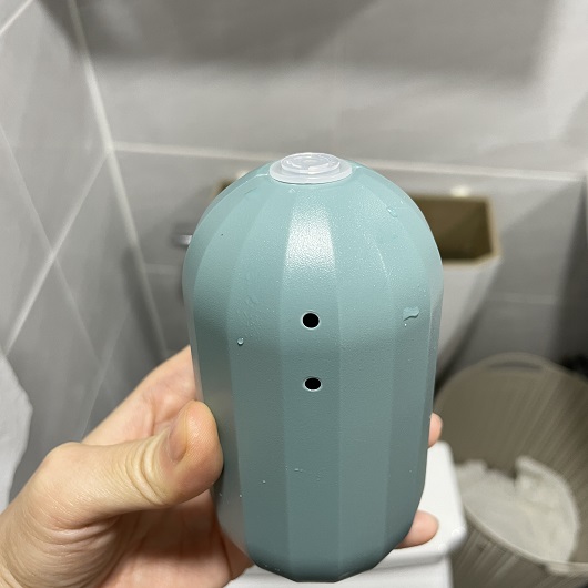 스티커-제거-후-퐁당-변기-세정제-제품-사진