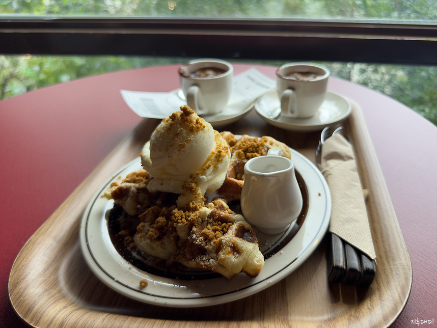 수원 행궁동 프랭크 커피바, 에스프레소 콤파냐, 오리지날 크로플