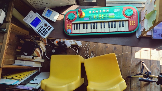 나만-알고-싶은-제주동쪽-감성여행-필수-코스-종달여행-만나빵집-책약방-잼있는집