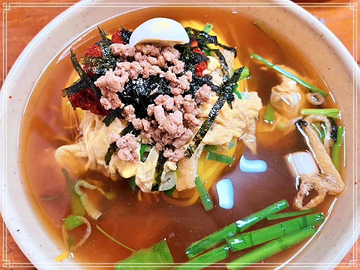 옥천 맛집 쫄깃한 면 위 고기, 메추리알 고명, 따끈한 물쫄면