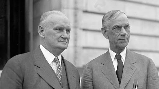 스무트 홀리 관세법