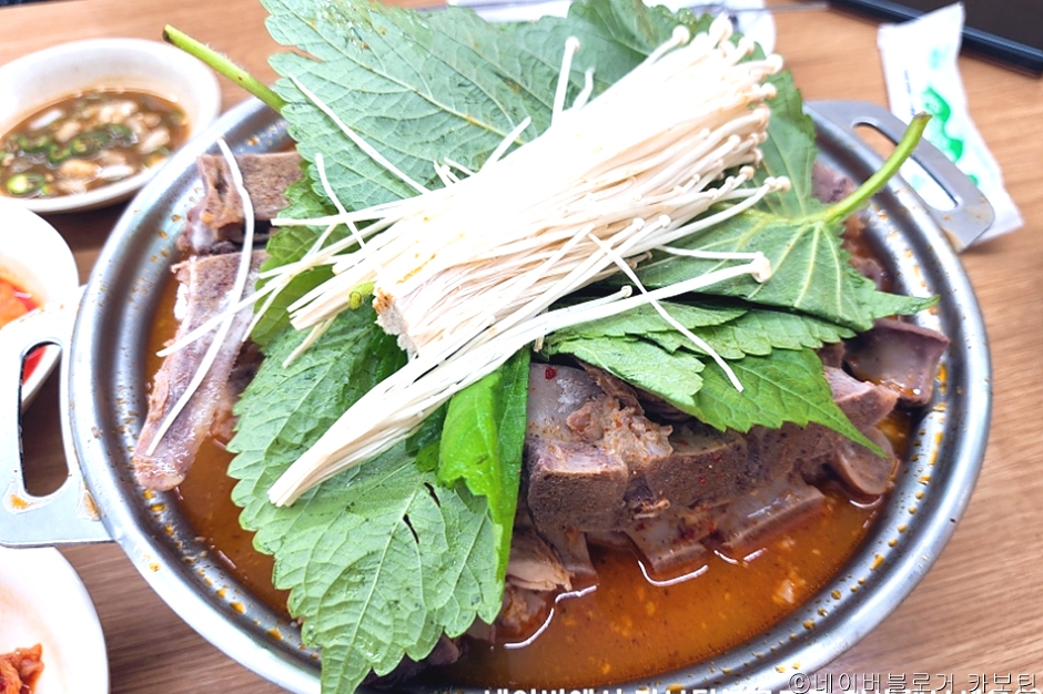 성수동 맛집 소문난성수감자탕 별관 감자탕
