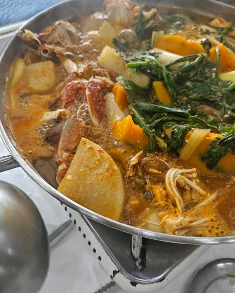 생생정보 대결 맛 대 맛 활꽃게탕 vs 간장꽃게장 음식점 위치