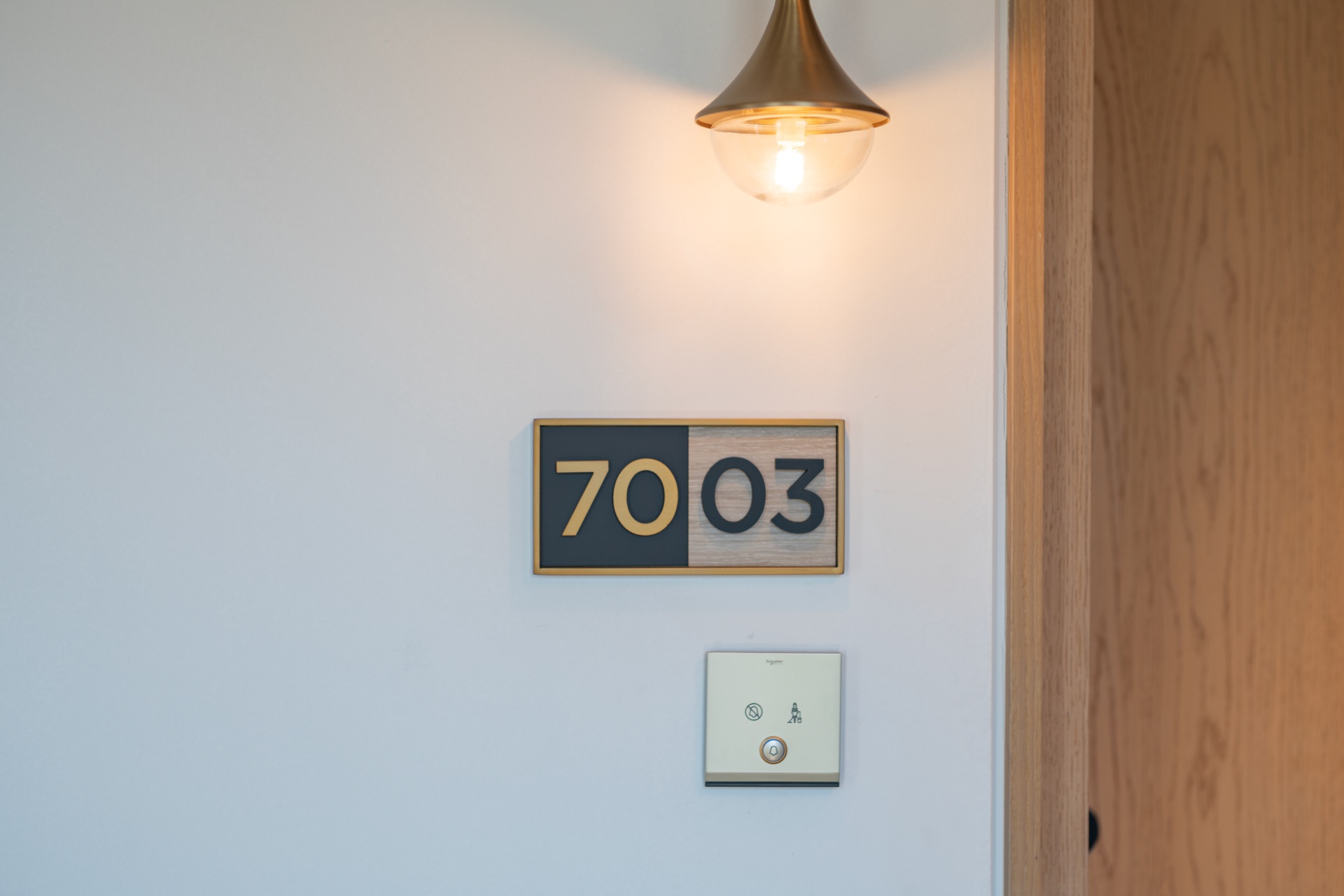 #JW메리어트 #JW메리어트제주 #JW메리어트제주리조트&스파 #범섬 #빌벤슬리 #서귀포호텔 #제주리조트 #제주메리어트 #제주여행 #제주호텔 #댄싱두루미 #더플라잉호그 #아일랜드키친