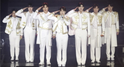 가수 안성훈과 미스터트롯2 top7 멤버들