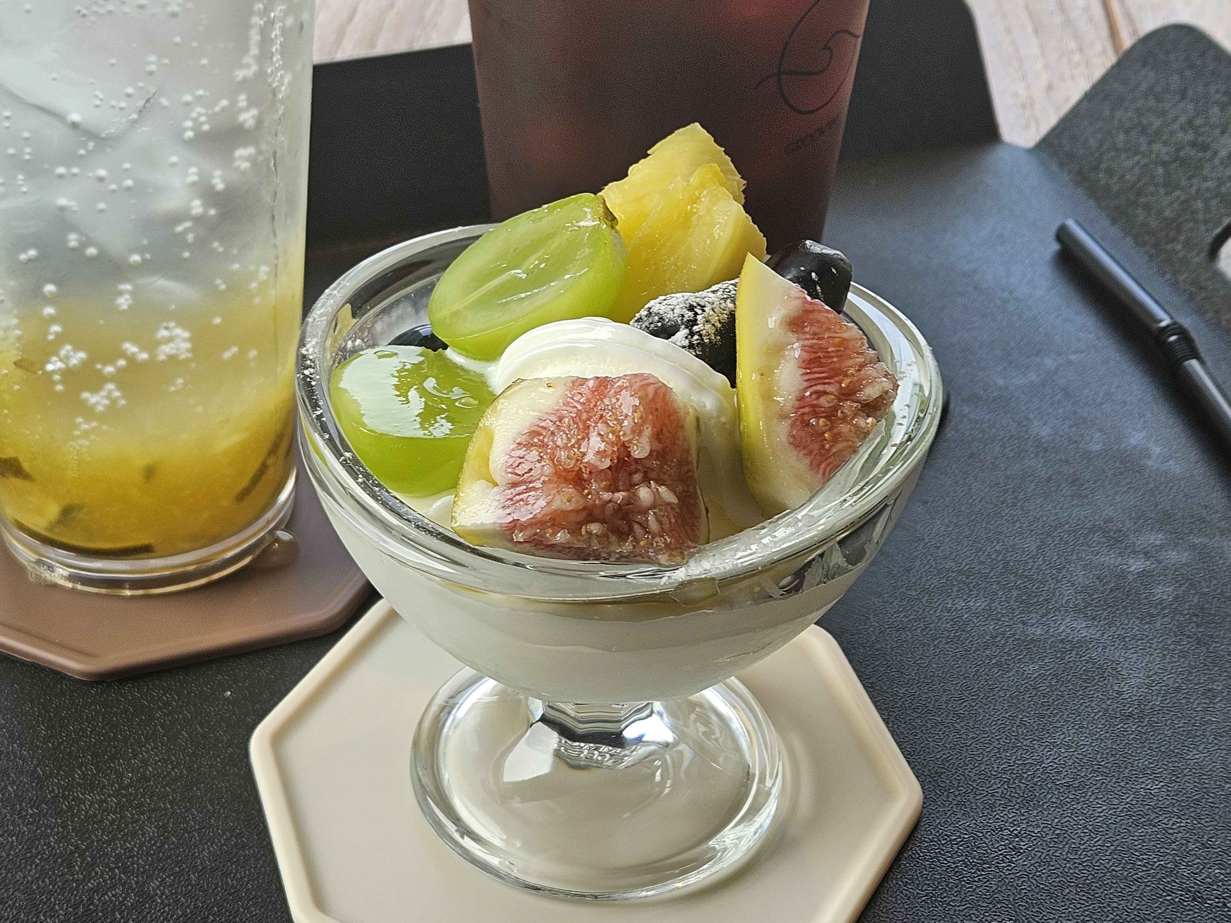 과일 듬뿍 젤라또