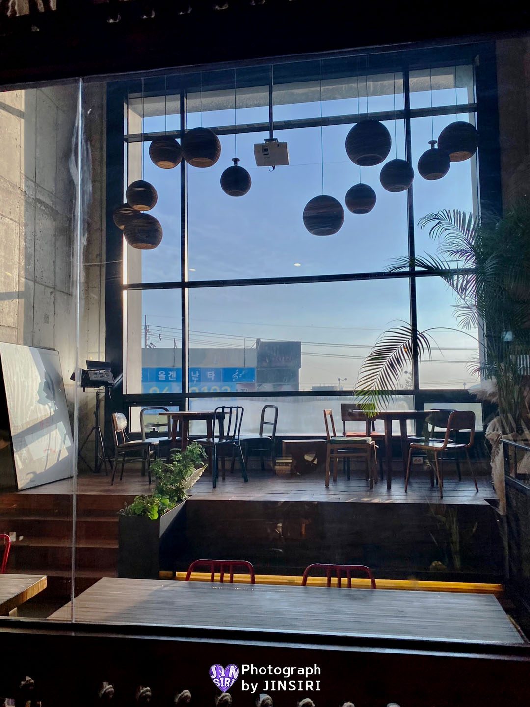 ๋ ๋ํ์ดํ ์ธํ
๋ฆฌ์ด