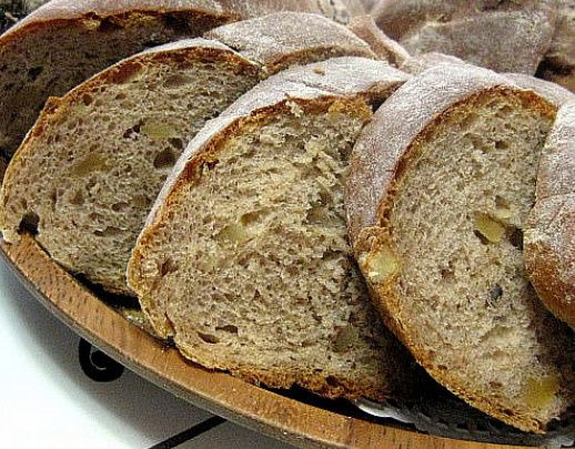 올리브오일과 호밀빵