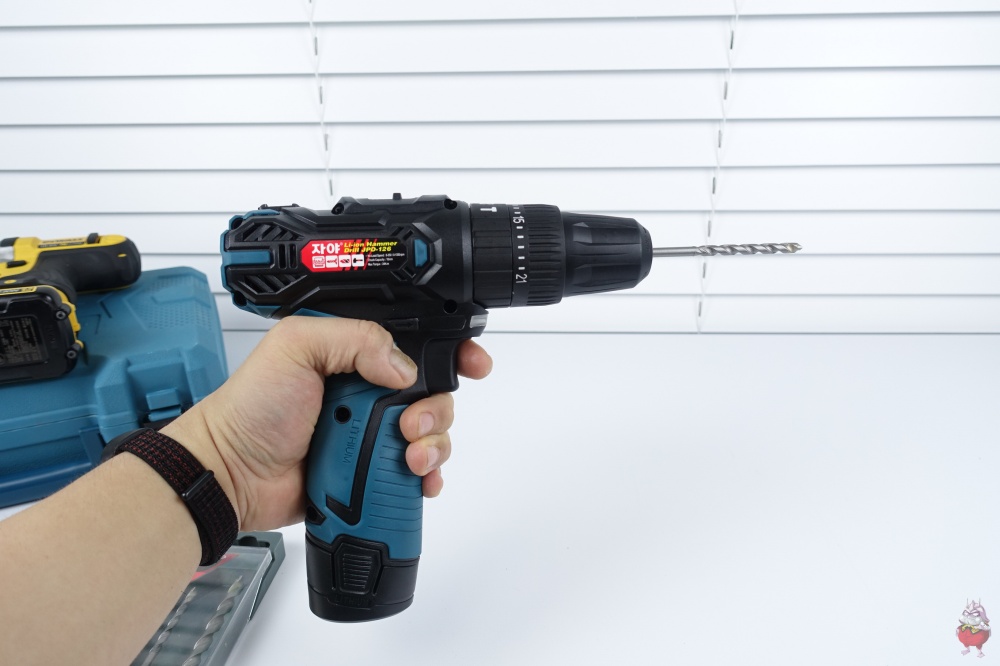 가성비 끝판왕 가정용 자야 무선 충전 드릴 해머드릴 추천 JPD-126 드라이버