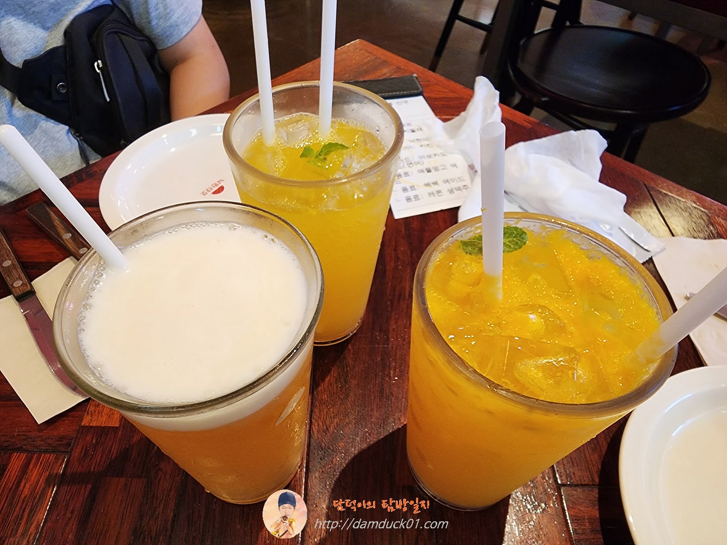 레몬 생맥주&amp;#44; 애플망고 에이드&amp;#44; 쌕쌕 에이드