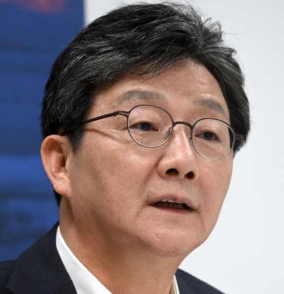 유승민 안민석 지역구 오산 출마설 &amp;#124; 안민석 의원 프로필 고향 학력 재산