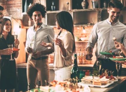 가능한 대화를 많이 하면 천천히 마시기