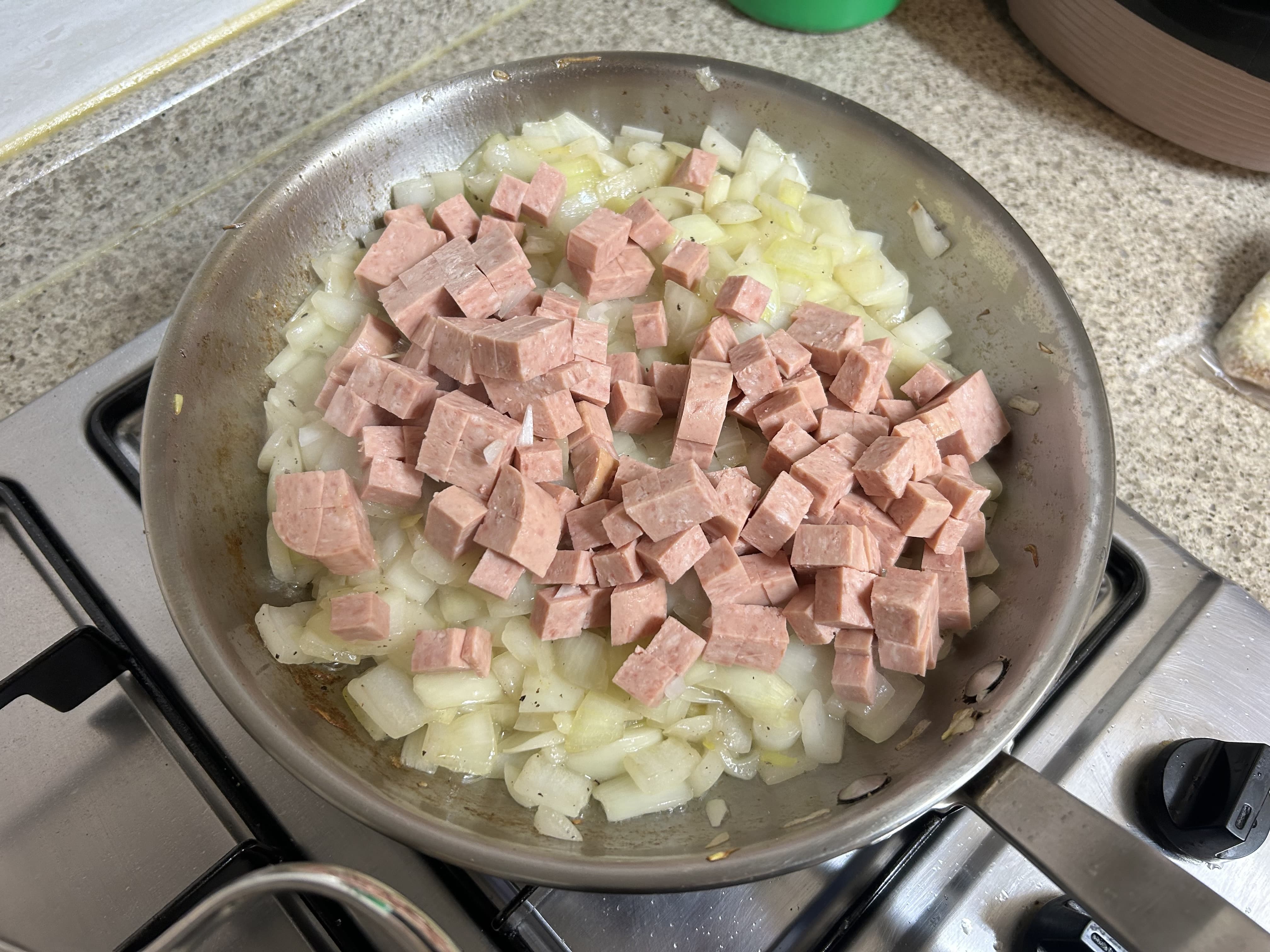 [chef&amp;#44; Daddy] 채수로 끓여 감칠맛 두 배! 스팸 카레 만드는 법 (돈까스 토핑까지)