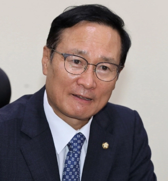 홍영표 국회의원 프로필 나이 고향 학력 재산 지역구