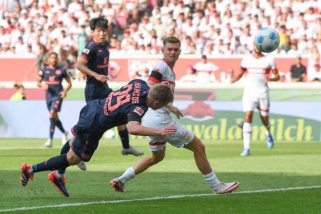 분데스리가 마인츠 vs 슈투트가르트 코리안 듀오