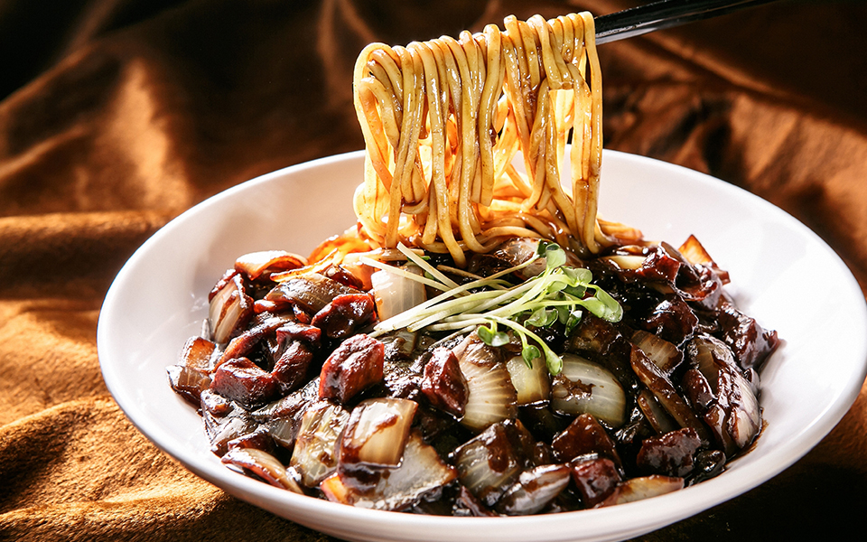 비건 짜장면 관련 사진