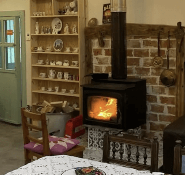 남겨서 뭐하게 민박집, 강릉 노닐다 B&B