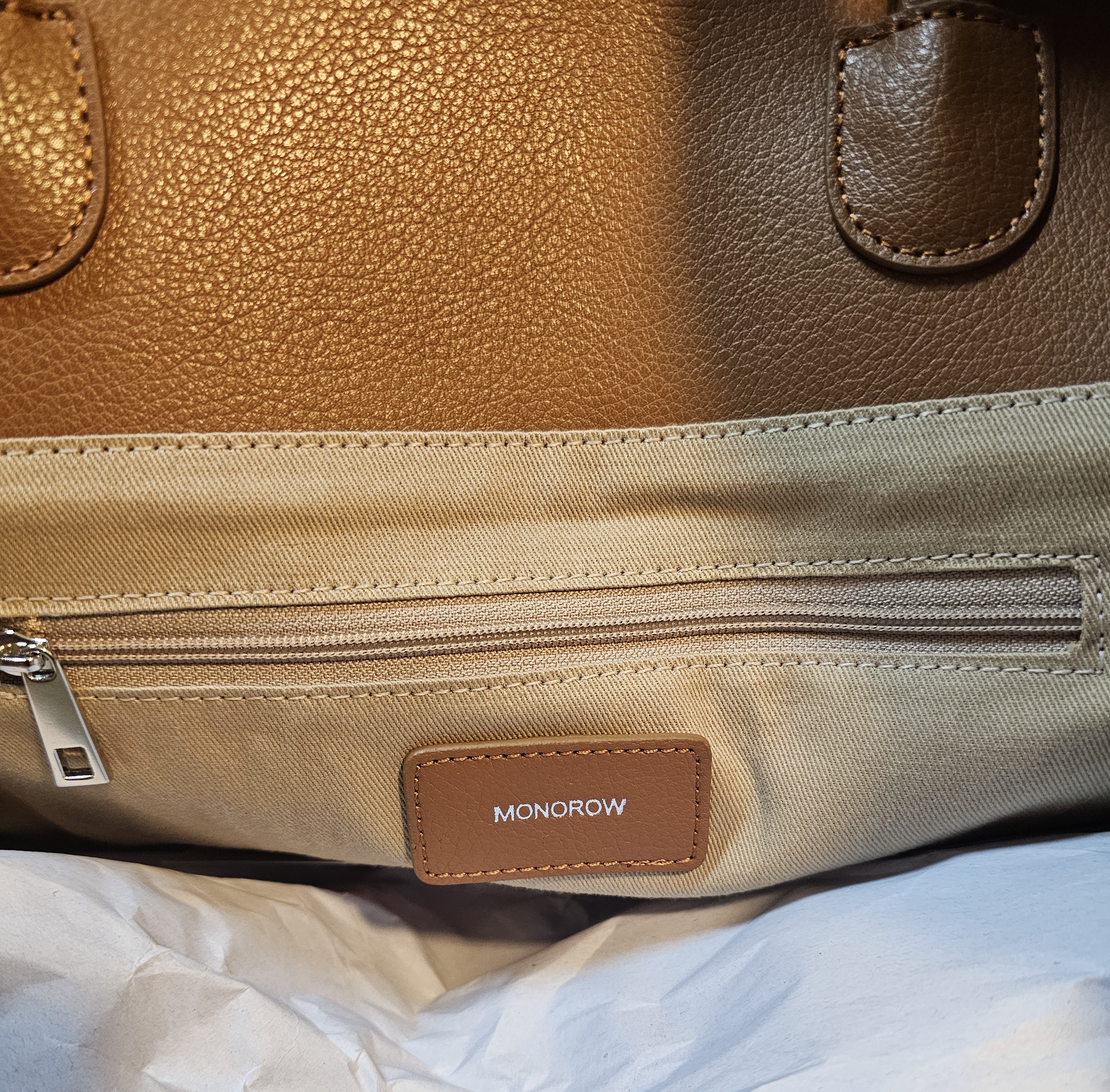 모노로우 블랑백