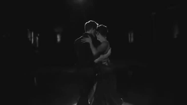 뮤비캡처 조지아 깁스, 루이 암스트롱 - 키스 오브 파이어 가사해석 Georgia Gibbs, Louis Armstrong - Kiss of Fire 가사번역 El Choclo 뜻