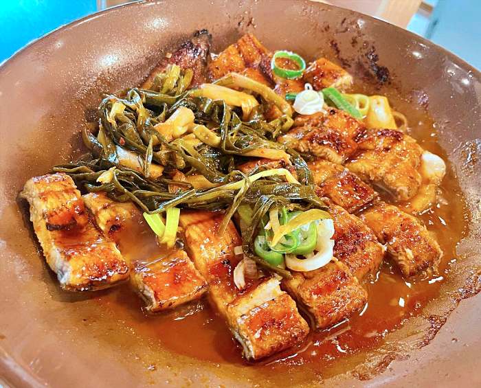 생생정보 인천 청라 파김치 장어 전골 맛집