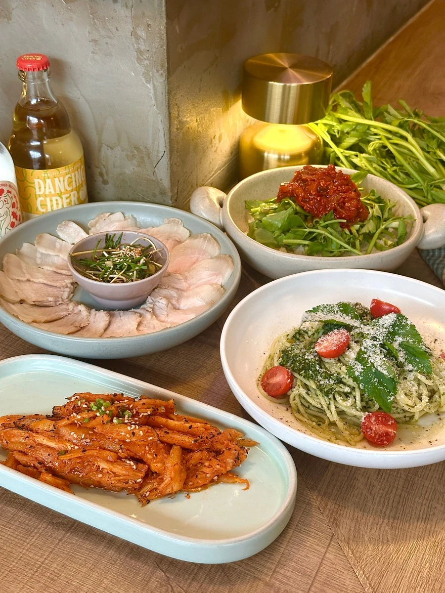 잡을손-초계국수