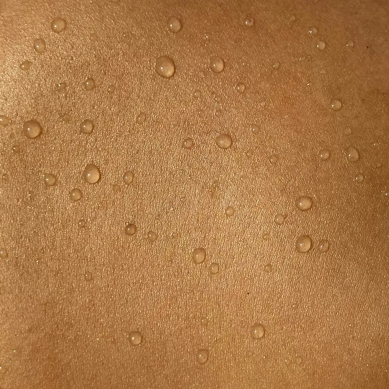 중년 여성 피부노화에 콜라겐 효과 있나요? 잡티까지 개선될까