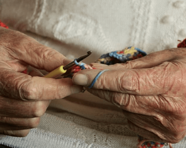 치매안심센터 프로그램 노인