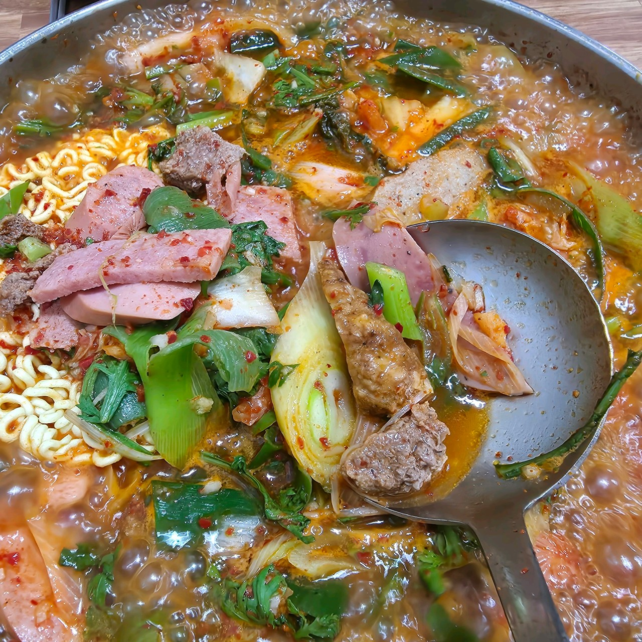 박가 삼거리 부대찌개