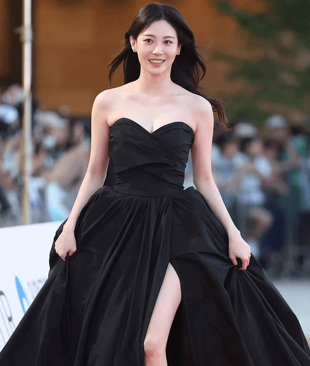 유라 라스