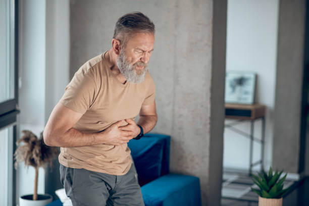 만성 위염 증상 및 치료 가이드! 방치하면 위암 위험도?