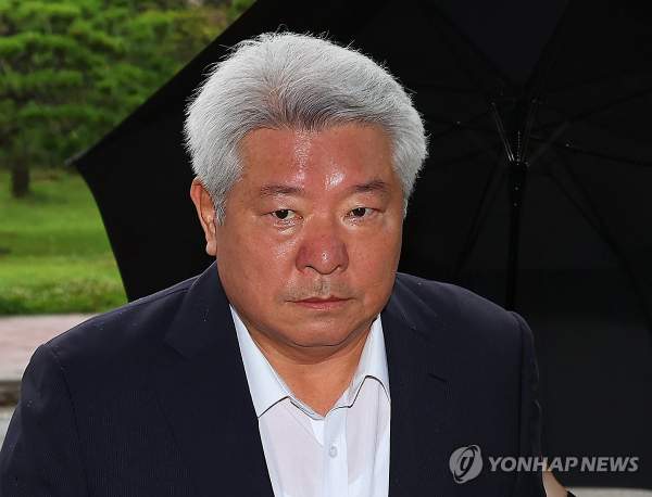 김홍일 변호사 검사 경력