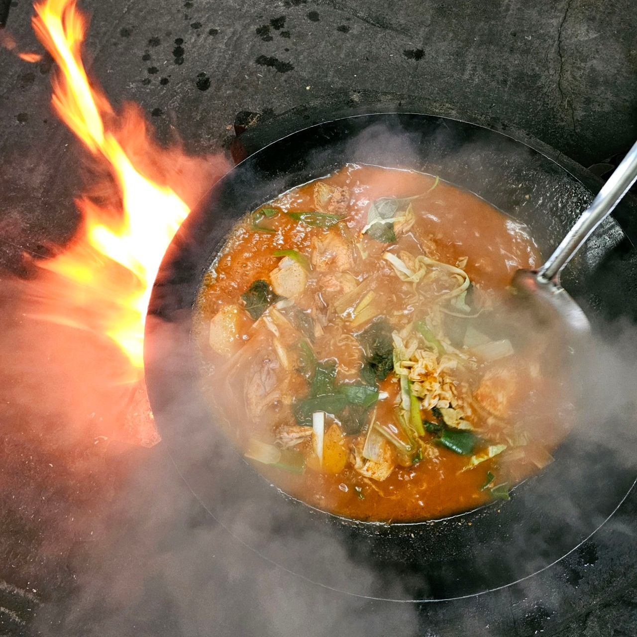  2024 정월 대보름 경기도 닭볶음탕(닭도리탕) 집 - 민기남씨네솥뚜껑닭매운탕