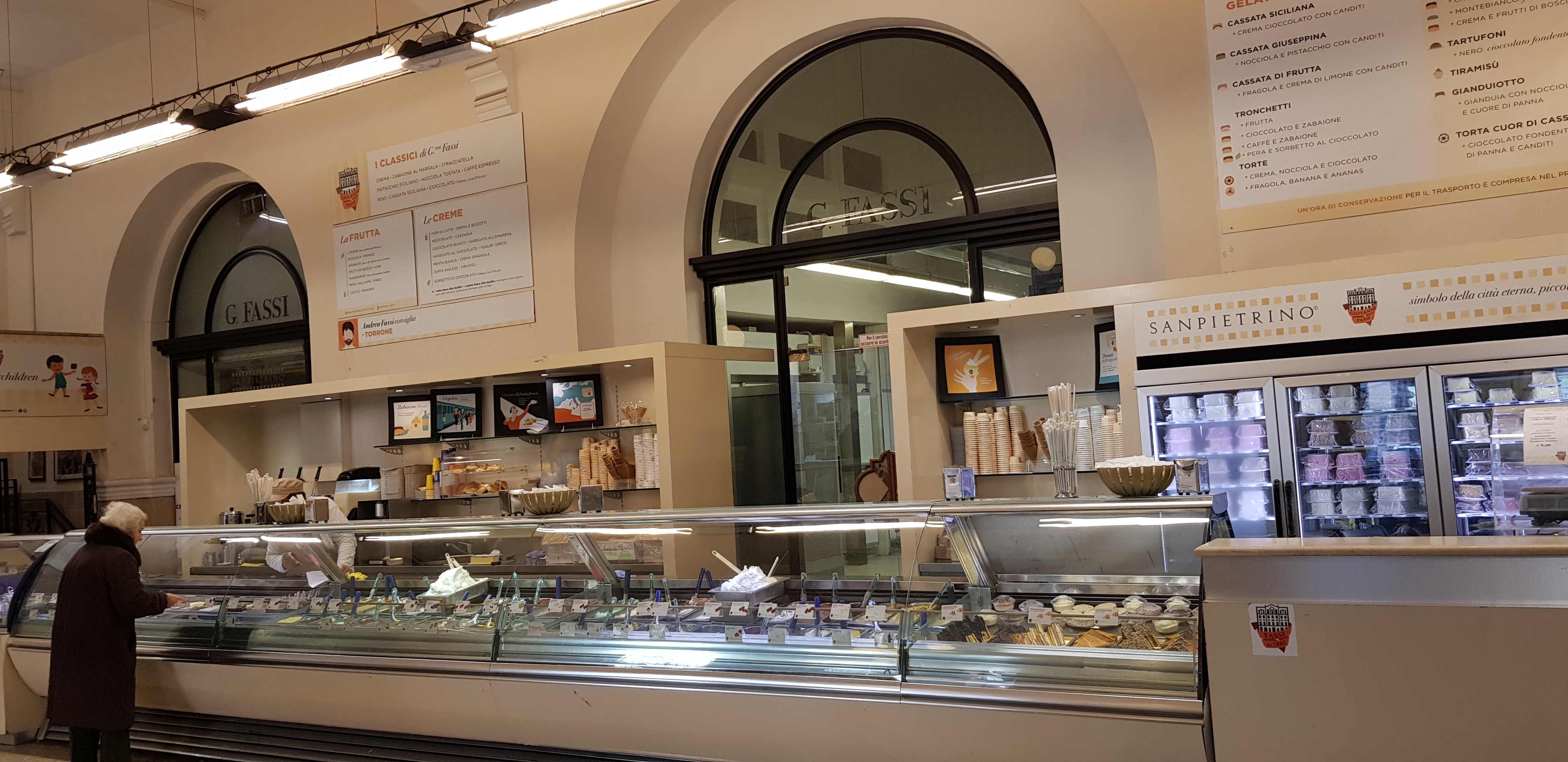 이탈리아 로마 3대 젤라또 Fassi 진열대