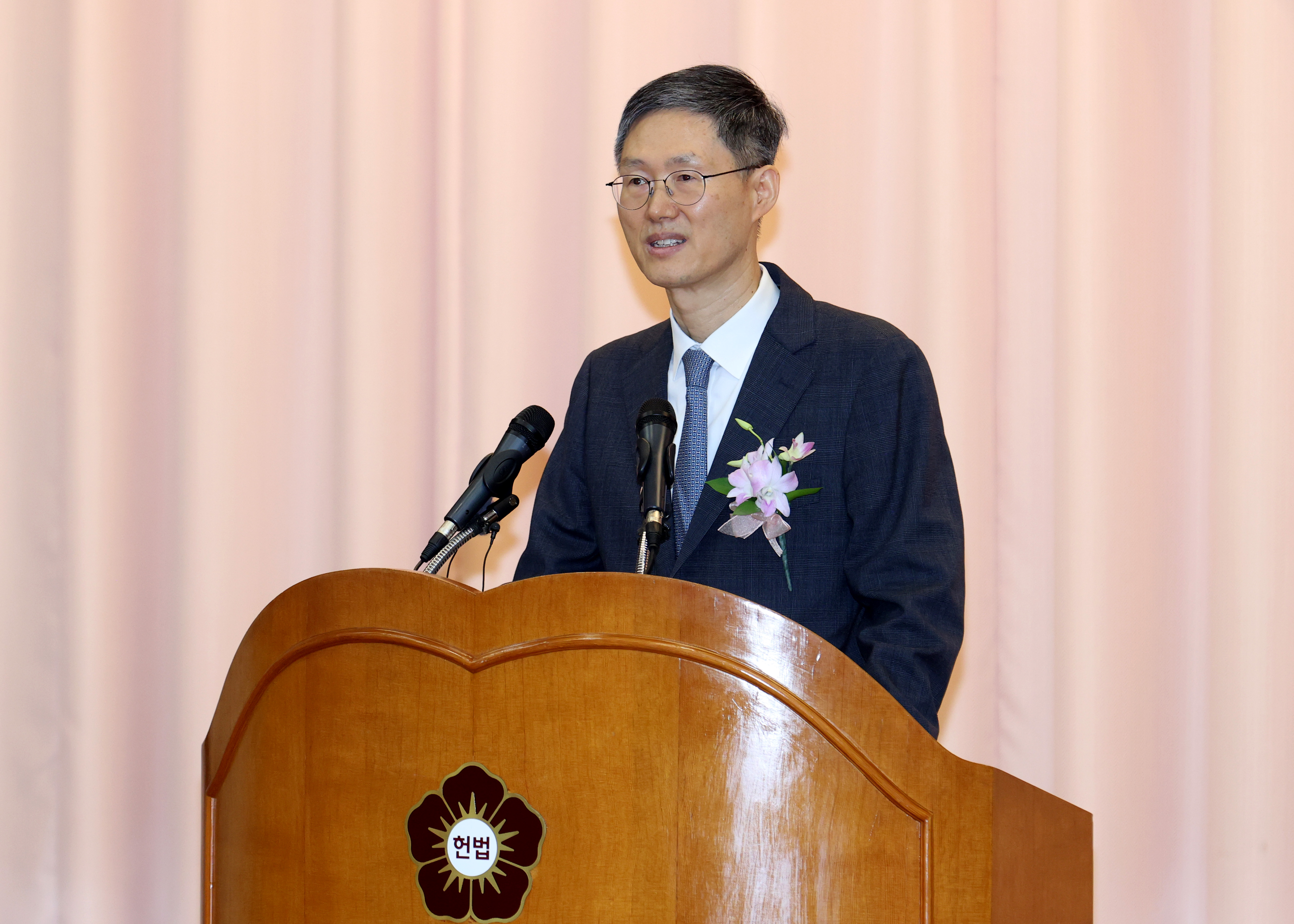 문형배 아내 이경아 헌법재판소장 아내
