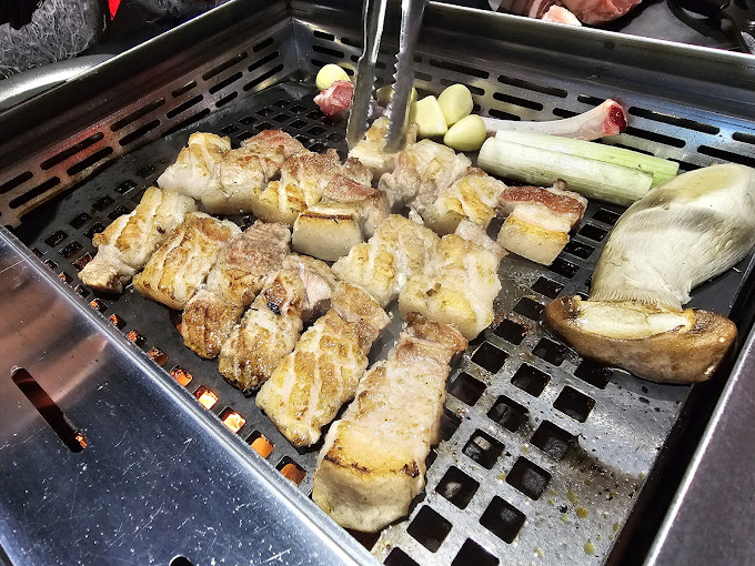 마포 서교동 고기 오마카세 '육지'