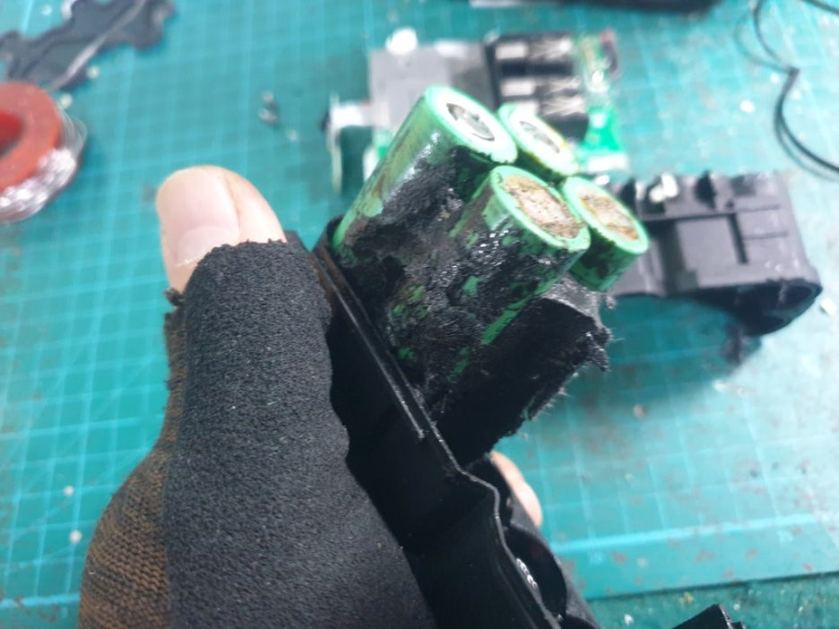 flex 18v 내부 배터리 상태